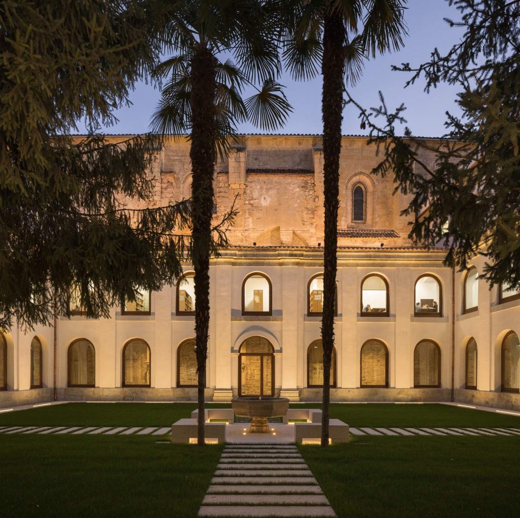 Convento de Santa Cruz La Real SSARQ