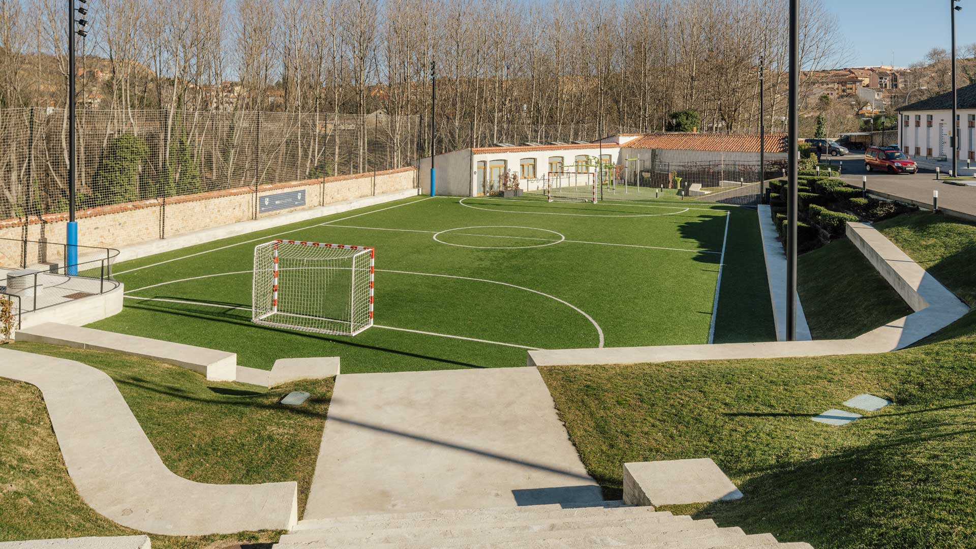 SSARQ_Sport_Fields_IEUniversity_02